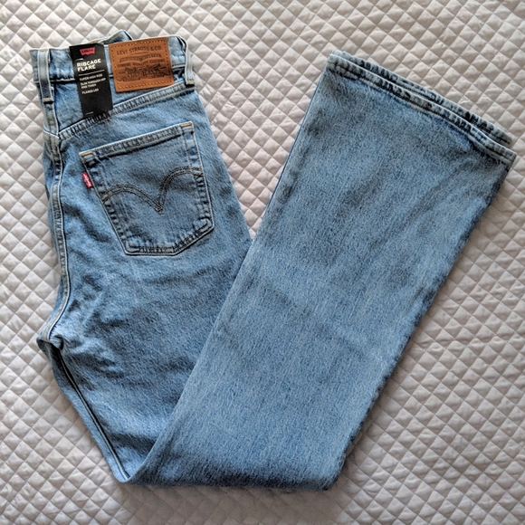 Levi's Ribcage Flare Tango light premium jeans NWT - Picture 7 of 8